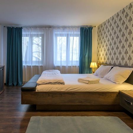 Apartment Bridge Queen Sibiu Bagian luar foto