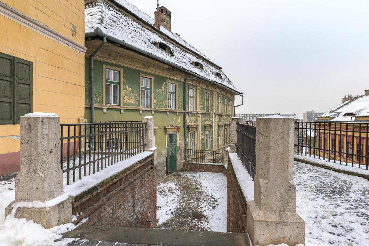 Apartment Bridge Queen Sibiu Bagian luar foto